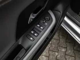 Opel Mokka (2021) thumbnail 50