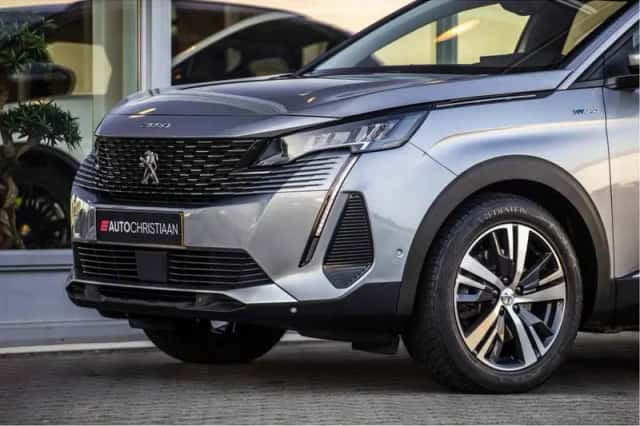 Peugeot 3008 (2021) thumbnail 14