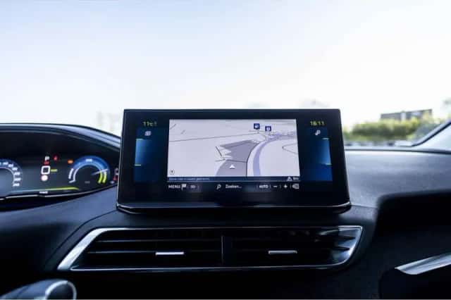 Peugeot 3008 (2021) thumbnail 22