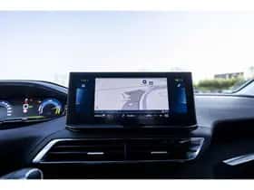 Peugeot 3008 (2021) thumbnail 22