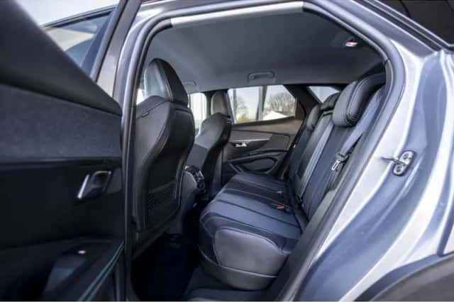 Peugeot 3008 (2021) thumbnail 46