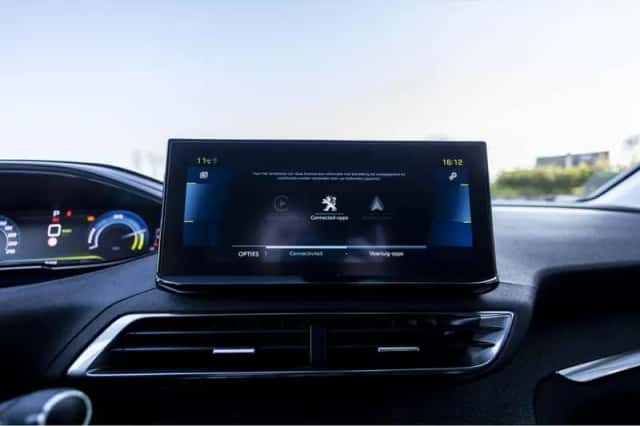 Peugeot 3008 (2021) thumbnail 63