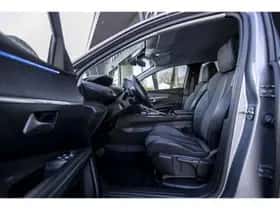 Peugeot 3008 (2021) thumbnail 9