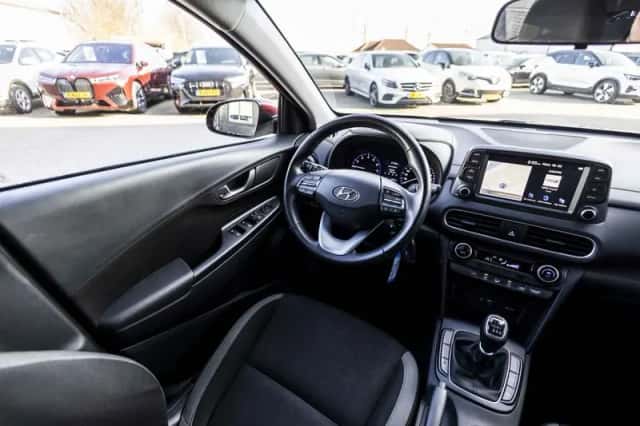 Hyundai Kona (2019) thumbnail 21