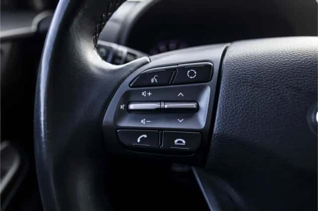 Hyundai Kona (2019) thumbnail 32