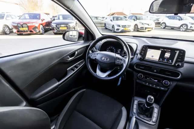 Hyundai Kona (2019) thumbnail 58