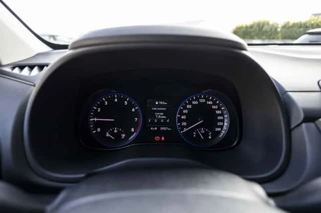 Hyundai Kona (2019) thumbnail 9