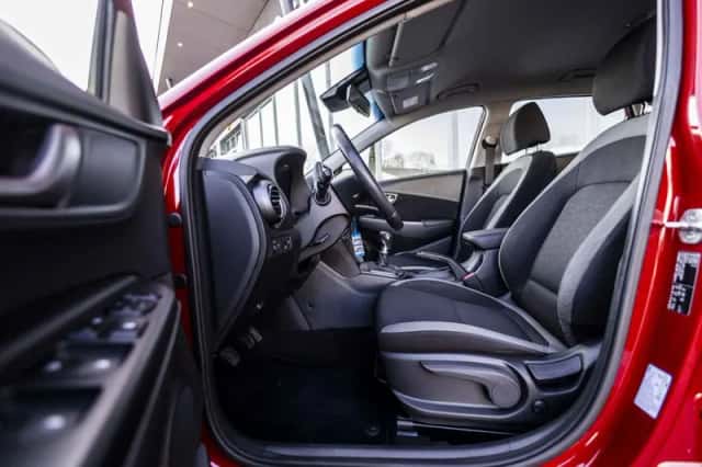 Hyundai Kona (2019) thumbnail 10