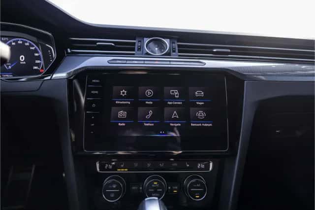Volkswagen Arteon (2020) thumbnail 73