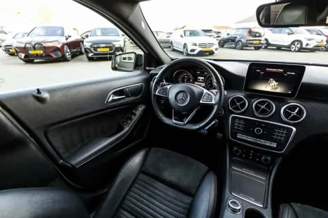 Mercedes-Benz A-Klasse (2016) thumbnail 21