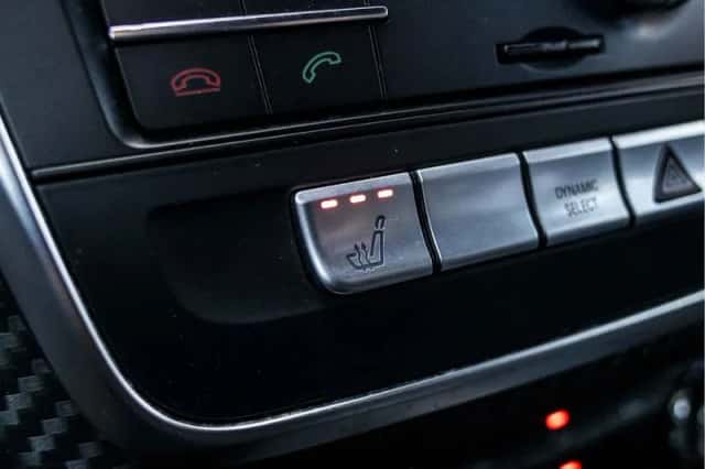 Mercedes-Benz A-Klasse (2016) thumbnail 24