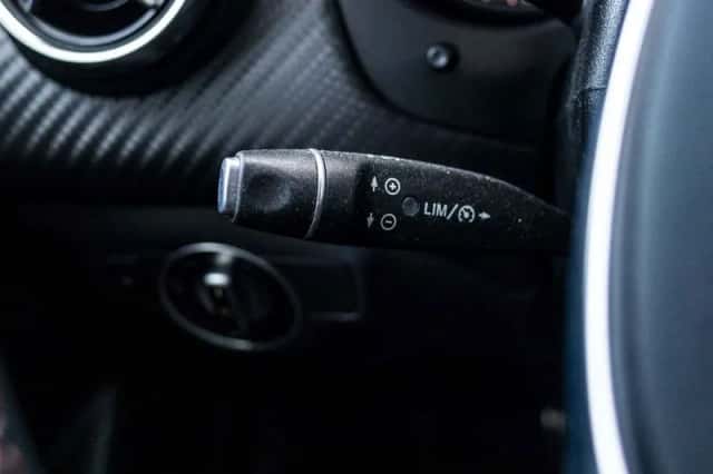 Mercedes-Benz A-Klasse (2016) thumbnail 35