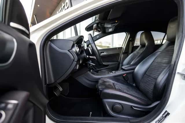 Mercedes-Benz A-Klasse (2016) thumbnail 10