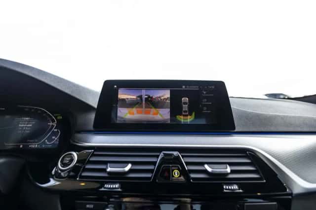 BMW 5-Serie (2020) thumbnail 27
