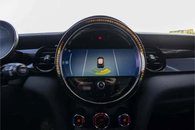 MINI Mini (2023) thumbnail 26