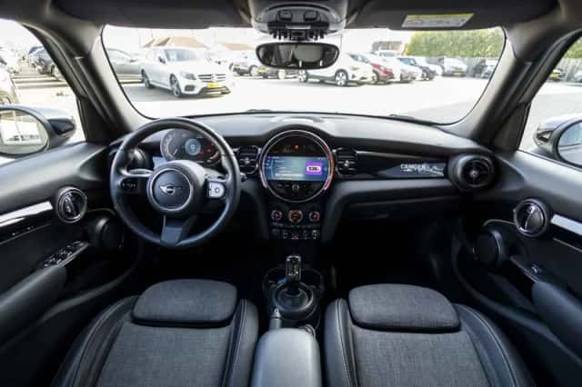 MINI Mini (2023) thumbnail 7