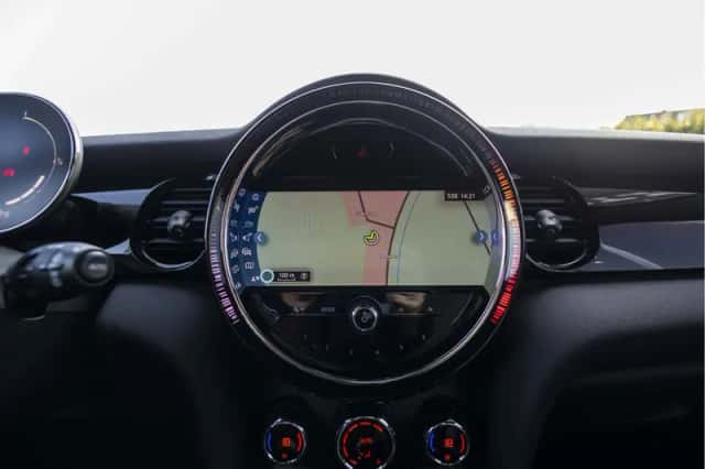 MINI Mini (2023) thumbnail 64