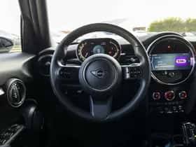 MINI Mini (2023) thumbnail 8