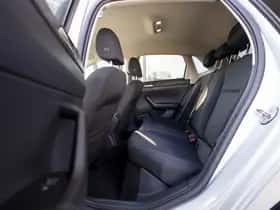 Volkswagen Polo (2018) thumbnail 11