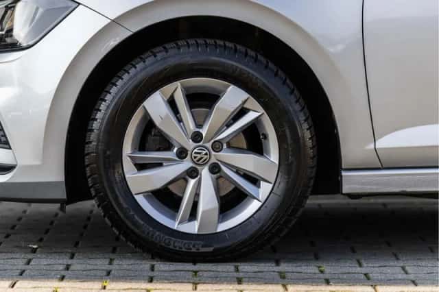 Volkswagen Polo (2018) thumbnail 19