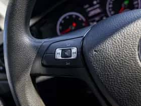 Volkswagen Polo (2018) thumbnail 32