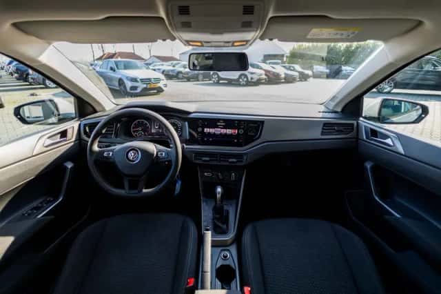 Volkswagen Polo (2018) thumbnail 44
