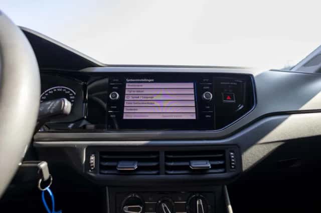 Volkswagen Polo (2018) thumbnail 62