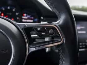 Porsche Macan (2018) thumbnail 34