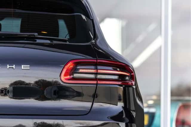 Porsche Macan (2018) thumbnail 42