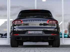 Porsche Macan (2018) thumbnail 46