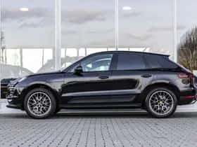 Porsche Macan (2018) thumbnail 47