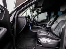 Porsche Macan (2018) thumbnail 51