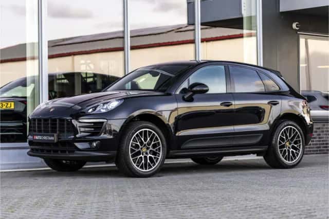 Porsche Macan (2018) thumbnail 55