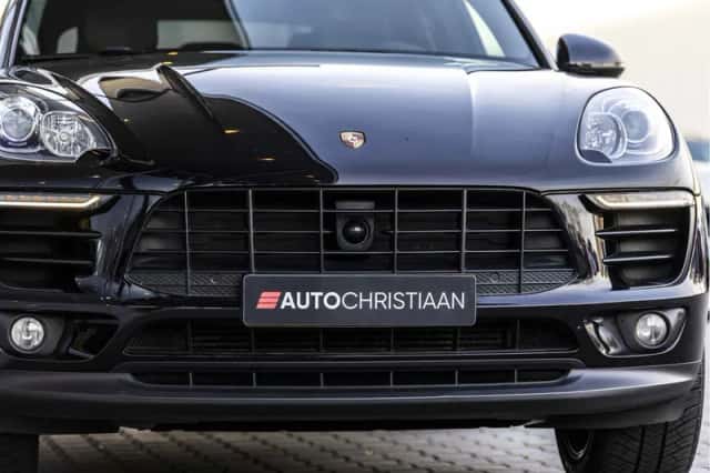 Porsche Macan (2018) thumbnail 59