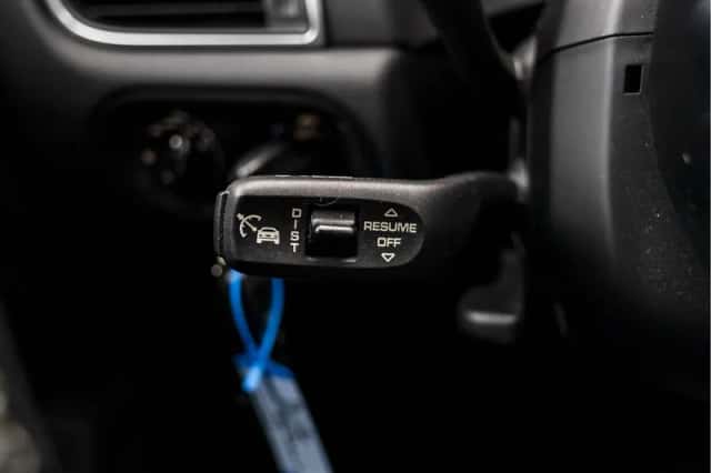 Porsche Macan (2018) thumbnail 77