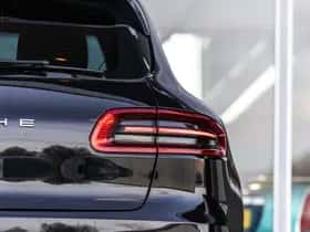 Porsche Macan (2018) thumbnail 83