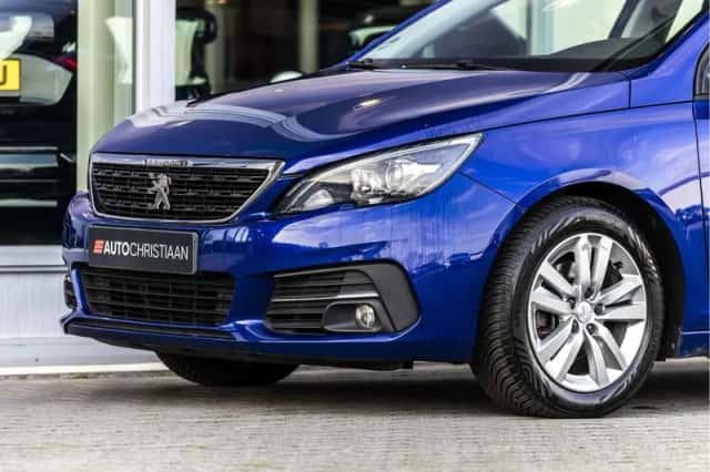 Peugeot 308 (2018) thumbnail 15