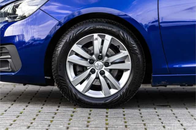 Peugeot 308 (2018) thumbnail 20