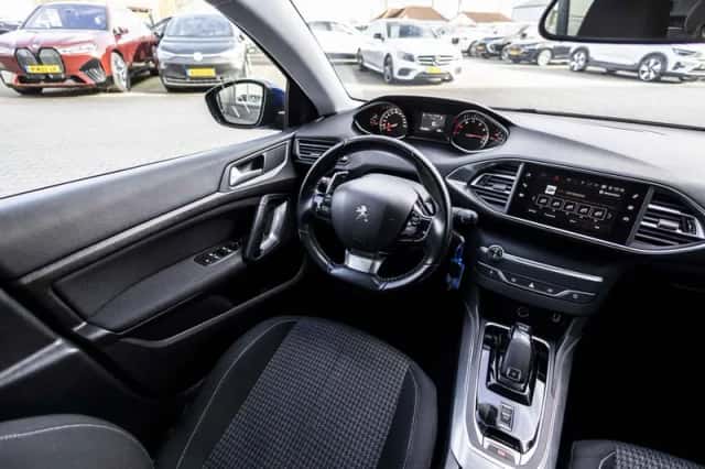 Peugeot 308 (2018) thumbnail 21