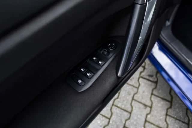 Peugeot 308 (2018) thumbnail 22