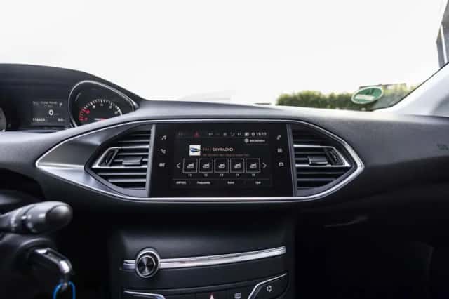 Peugeot 308 (2018) thumbnail 27