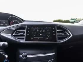 Peugeot 308 (2018) thumbnail 29