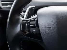 Peugeot 308 (2018) thumbnail 33