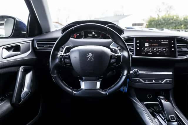 Peugeot 308 (2018) thumbnail 48