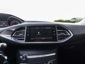 Peugeot 308 (2018) thumbnail 64