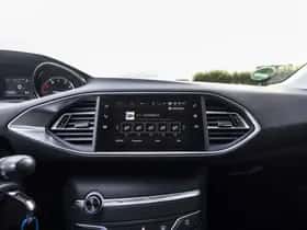 Peugeot 308 (2018) thumbnail 67