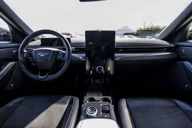Ford Mustang (2021) thumbnail 29
