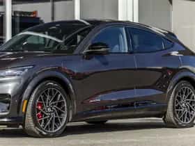 Ford Mustang (2021) thumbnail 55