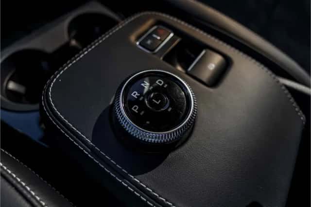 Ford Mustang (2021) thumbnail 65