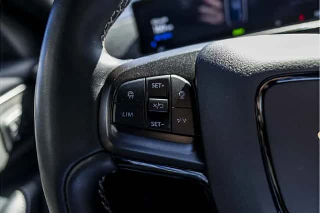Ford Mustang (2021) thumbnail 74